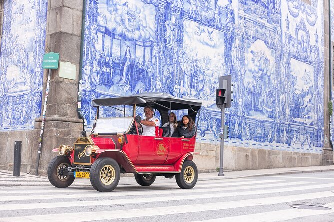 Explore Porto Aboard A Classic Tuk-Tuk tour 1h - The start point: lining up with Porto’s historic rhythm