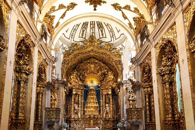 Explore Porto’s Art and Culture with a Local - Stop: Hazul’s work and how Porto’s street and contemporary scenes talk to each other
