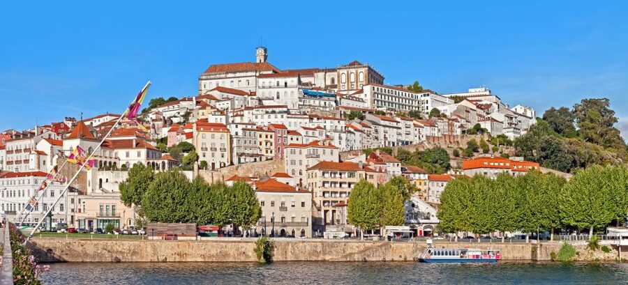 Fátima and Coimbra - Porto to Fátima, and why the drive matters