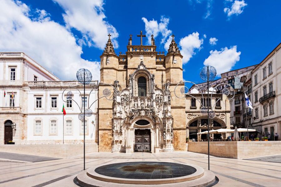 Fátima and Coimbra Private Tour - Why Fátima and Coimbra Works as a Single Day