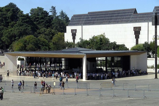 Fátima and Coimbra Private Tour from Porto - Guide quality and the flexibility question you must ask