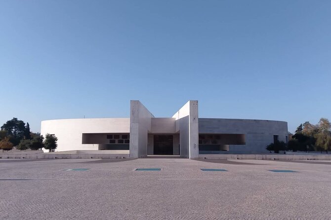 FÁTIMA Private Shrine and Pastorinhos Tour from Porto - Stop 4: Valinhos Sanctuary and the Way of the Cross Route