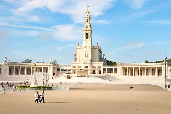Fatima Sanctuary and Pastorinhos Village Private Tour From Porto - Key highlights you should care about