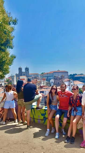 First thing to do in Porto, Know Porto Private Walking Tour. - Sé do Porto Cathedral: the anchor stop for the city’s big story