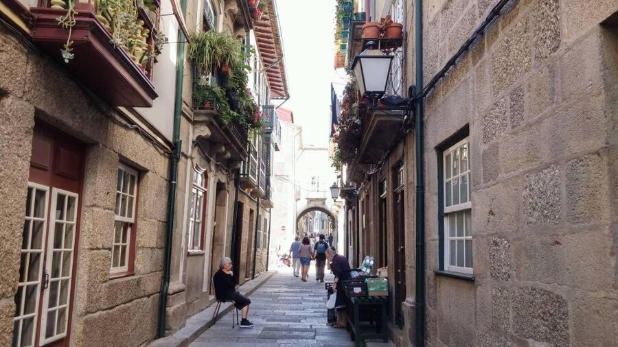 From Oporto: Guimarães Tour (4Hours) - Half Day - Key highlights I’d prioritize