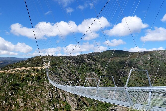 From Porto: 516 Arouca Bridge and Paiva Walkways Guided Tour - Crossing the 516 Arouca Suspension Bridge without losing your nerve