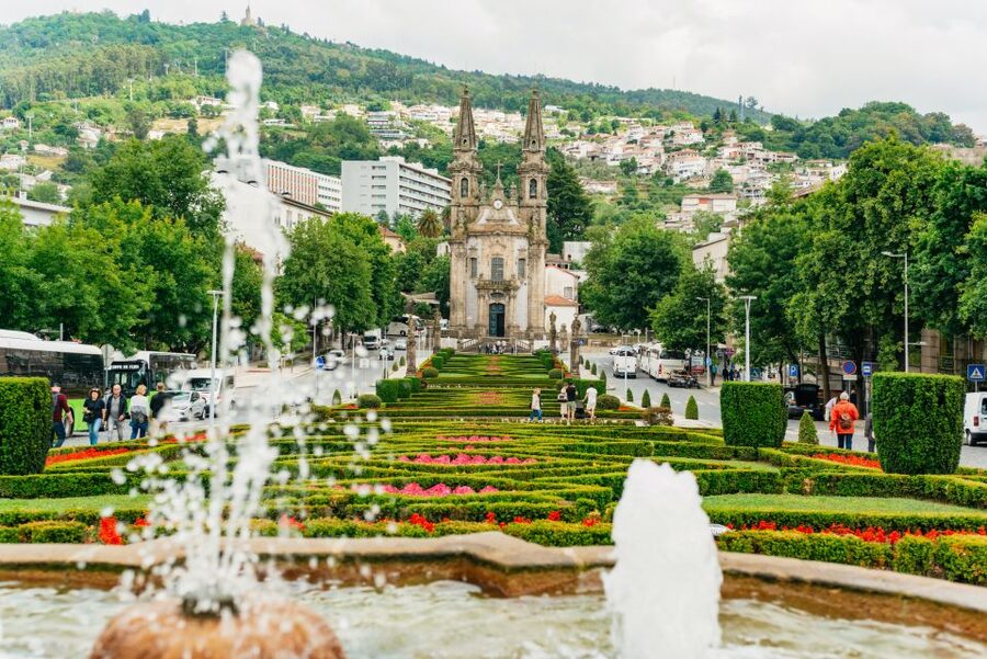 From Porto: Braga and Guimarães Full-Day Trip - Lunch in Braga: plan it, because lunch is the one thing you pay for
