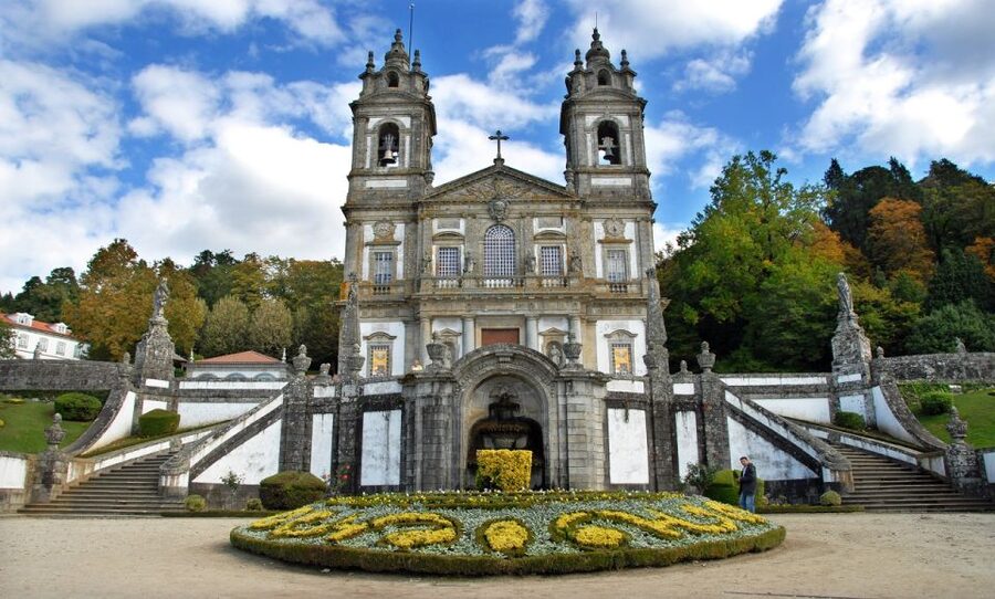 From Porto: Braga and Guimarães Full-Day Trip with Lunch - Guimarães Palace of the Dukes and Castle: where Portugal’s story starts