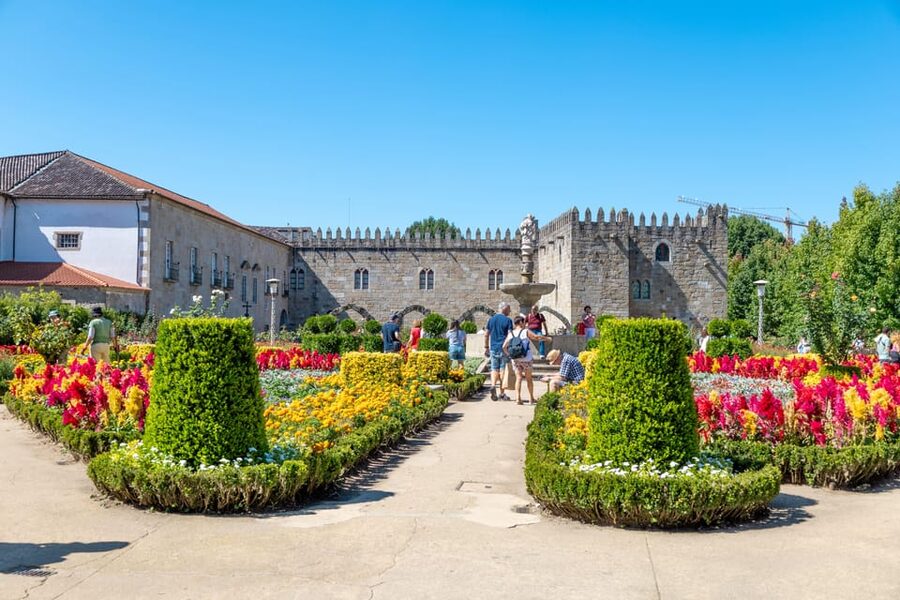 From Porto: Braga and Guimarães Small Group Tour - UNESCO walking route through Martins Sarmento Square and São Miguel