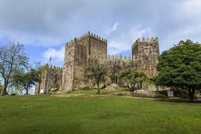 From Porto: Braga & Guimarães - Full Day Experience with Lunch - Why This Porto to Braga and Guimarães Tour Fits Perfectly in One Day