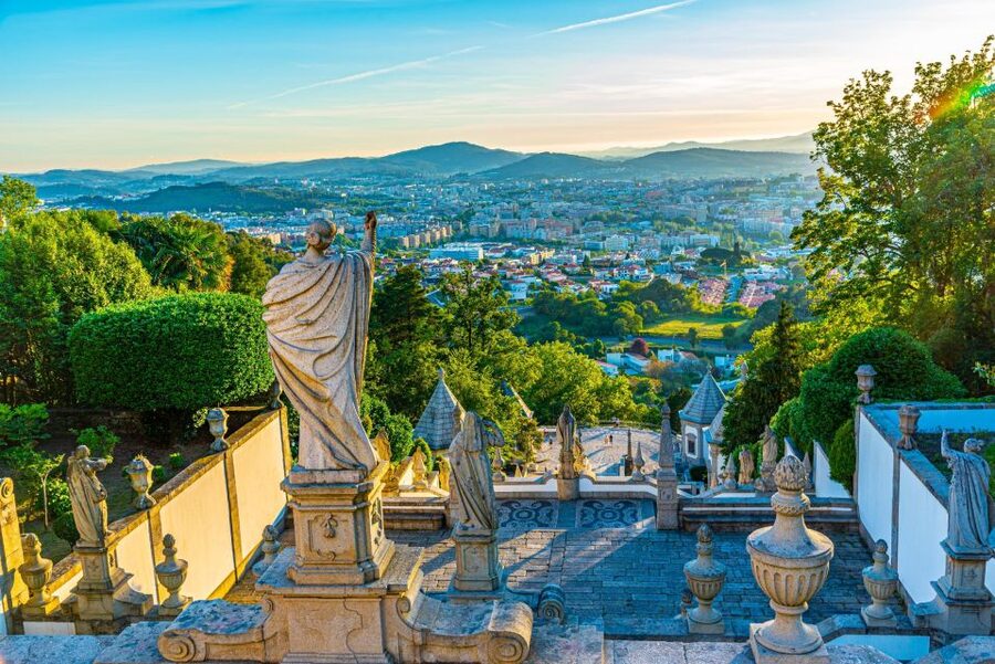 From Porto: Braga & Guimarães Full-Day Tour - How the 8-hour route works from Porto (and why timing matters)