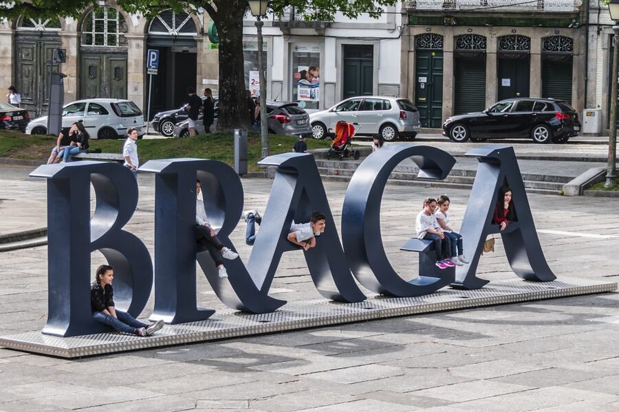 From Porto: Braga & Guimarães Full-Day Tour - Lunch is on your own, but you do get a real break