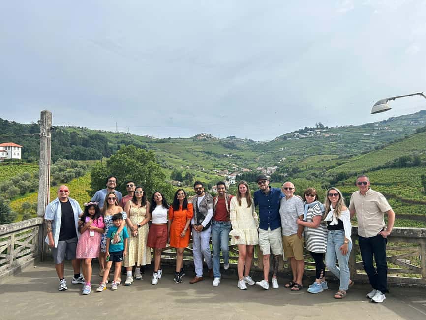 From Porto : Douro Valley sightseeing with 1 Winery Visit - Porto to Douro Valley, the “guided plus free time” formula