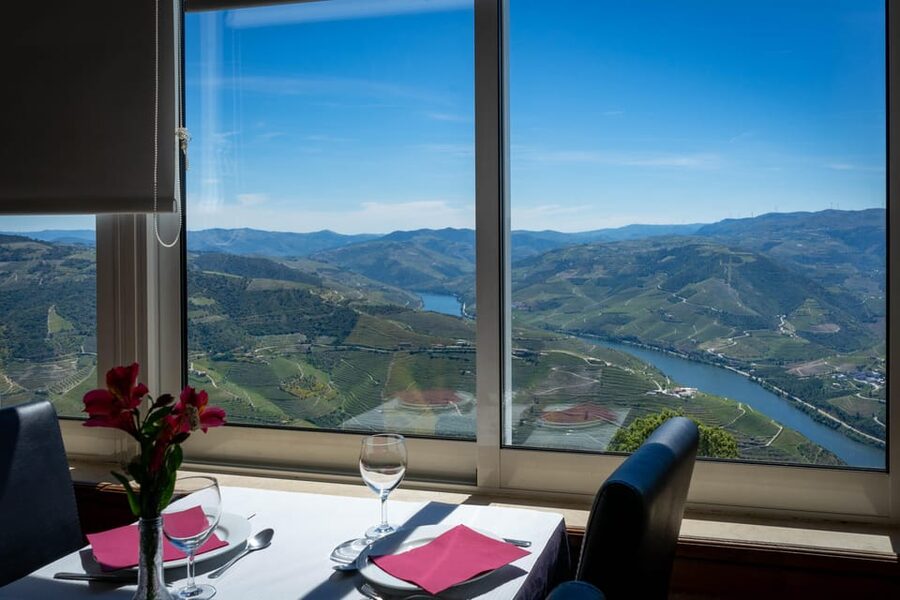 From Porto: Full-Day Douro Valley & Wine Tour with Lunch - Pinhão Douro cruise: an hour that slows everything down