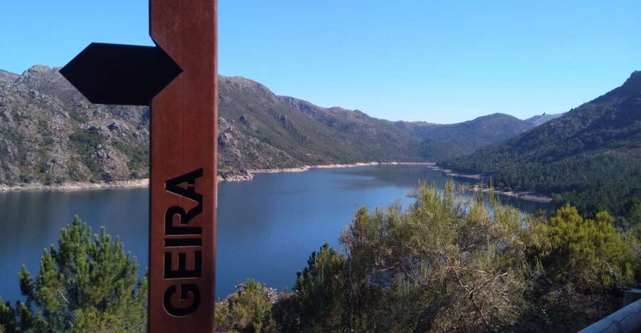 From Porto: Guided tour to Gerês Park - Easy hikes and photo stops, pacing that feels human