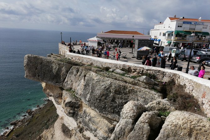 From Porto - Private Tour to Fatima, Nazare and Obidos with Drop-off in Lisbon - Arriving in Lisbon With the Day Still Intact
