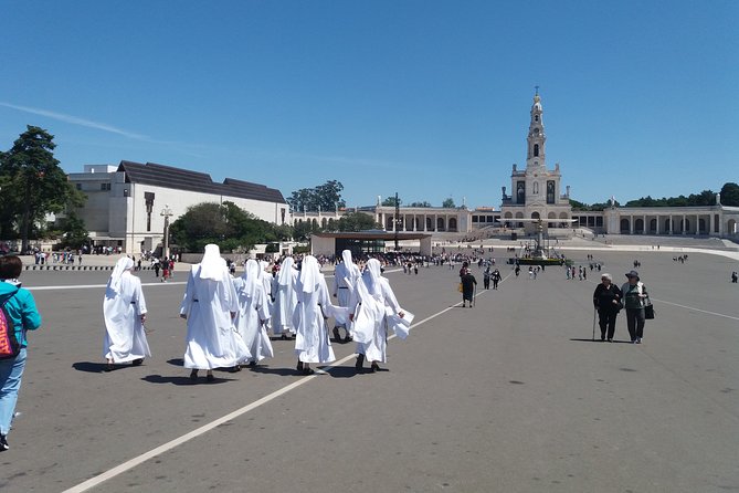 From Porto - Private Tour to Fatima, Nazare and Obidos with Drop-off in Lisbon - Who This Tour Fits Best, and Who Might Skip It