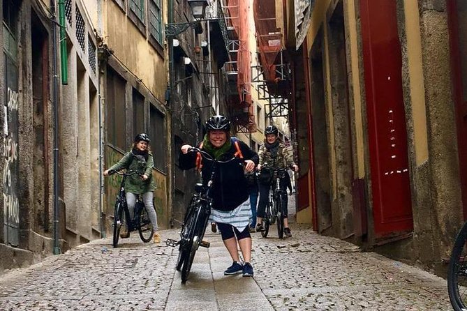 From Porto with view to Gaia: Private Bike Tour #DuckSideOfPorto - Price and Value: Why $86.39 Can Make Sense Here