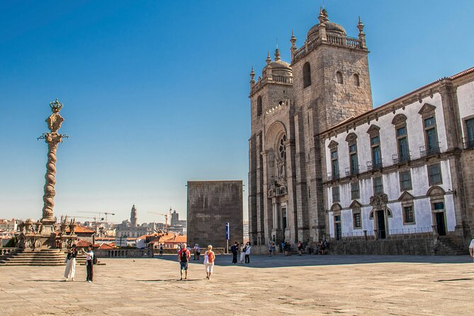 Historic Porto by Private Electric Tuk Tuk to Top Landmarks - How This Electric Tuk-Tuk Tour Works in Real Life