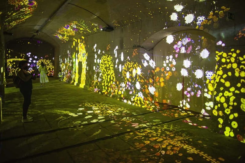 Impressive Monet & Brilliant Klimt -The Immersive Experience - Souvenirs and the Gift Shop Timing for Porto Rainy Days