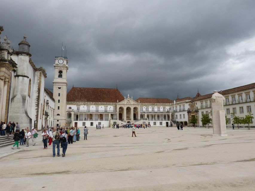 Lisbon to Porto Escapade: Aveiro and Coimbra Delights - Aveiro’s canals and boats: the detour that makes the day