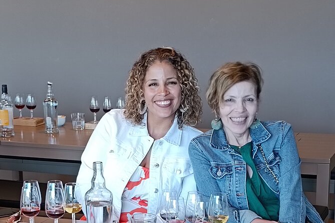 Lunch and Wine Tasting in the Douro Valley Region - The farm visit: winemaking explained by the people who do it