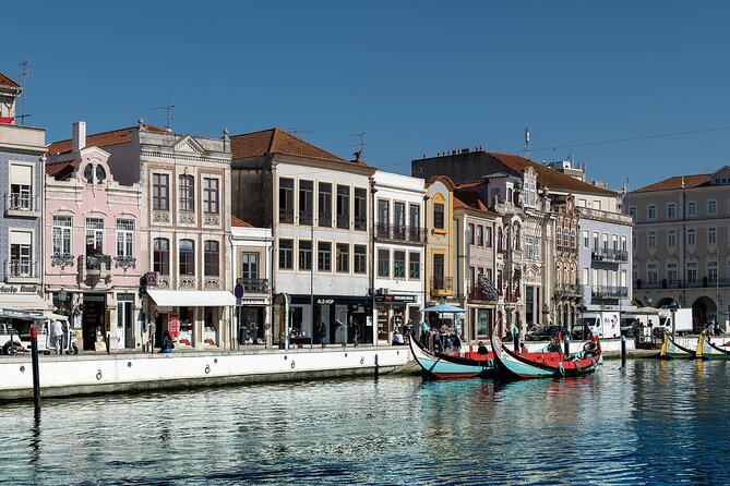 Moliceiro Boat Tour on the Ria de Aveiro - How the 45-minute Moliceiro ride fits real travel days