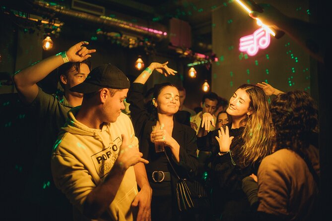 New Years Eve Porto Crawl: 7 drinks, Games, Fun & VIP club entry - Key things to know before you go