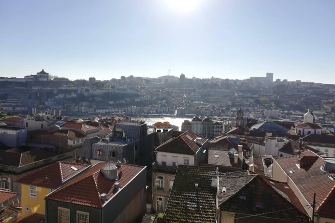 Old Jewish Quarters Private Walking Tour - Stop 1: Porto Cathedral and the medieval quarter start