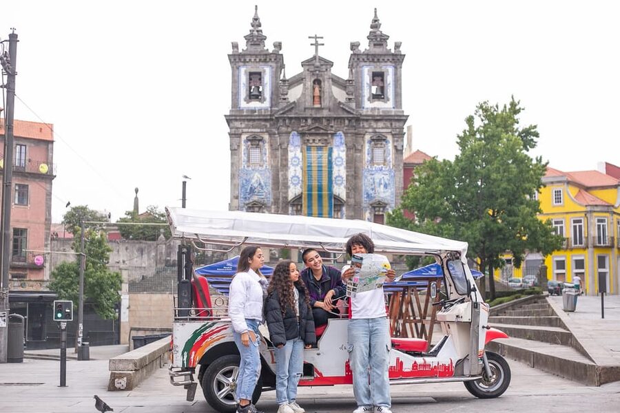 Oporto Tuk-Tuk Tour: Fast, Fun & Flexible – 1H to Full Day! - Key highlights I’d prioritize