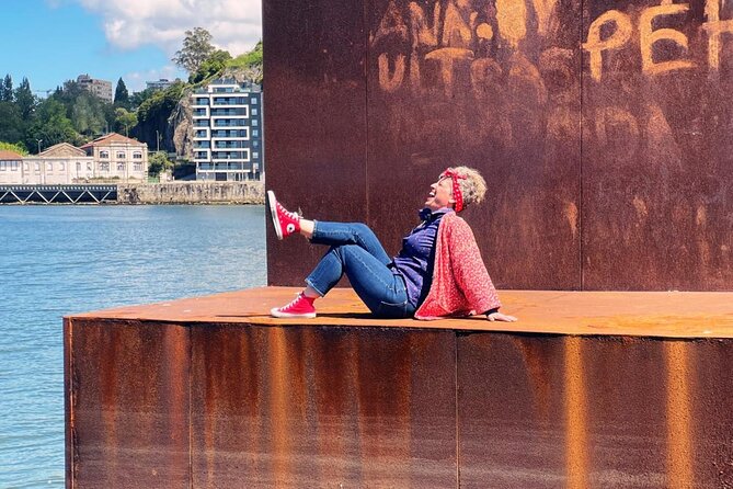 Photoshoot Session for Solo, Couples and Groups in Porto area - Who should book this Porto photoshoot (and who might not)