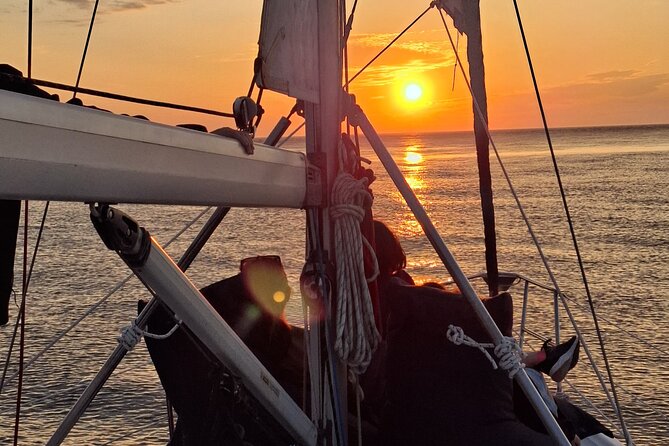 Port shared Thullium Sailboat, enjoy a magical sunset&open sail! - Church of Massarelos: Tiles, Fishermen, and a River-Side Landmark