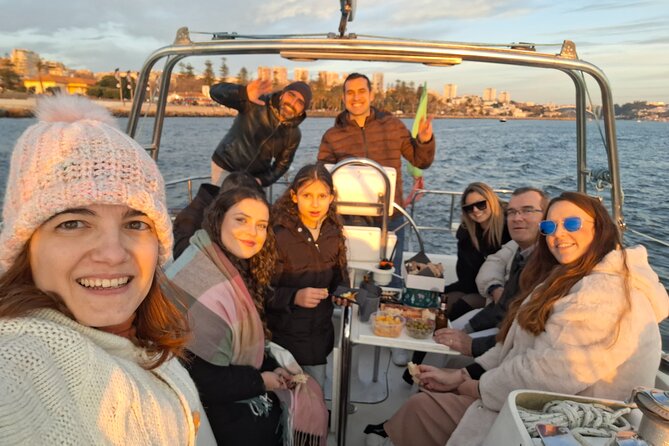 Port shared Thullium Sailboat, enjoy a magical sunset&open sail! - Serra do Pilar Monastery and the Moment You See Ponte Dom Luís I Up Close
