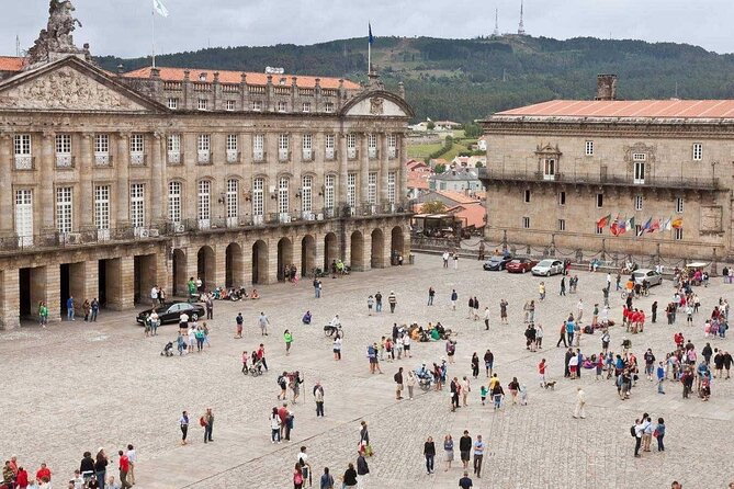 Port to Santiago de Compostela with up to 3 stops - Road choices: motorway speed or national roads for atmosphere