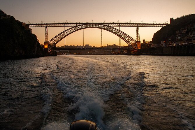 Port Wine Sunset Boat Tour - What you actually get onboard: Port wine, guide help, and comfort
