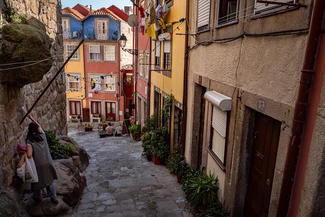 Porto 1/2 Day Walking Photo Tour & Portraits - Miradouro da Vitória: viewpoint time that actually works for portraits
