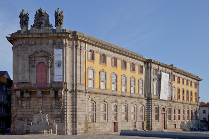 Porto: 2-Hour City Highlights Segway Tour - Guided Experience - Ribeira streets to Porto Cathedral: Romanesque Porto in motion