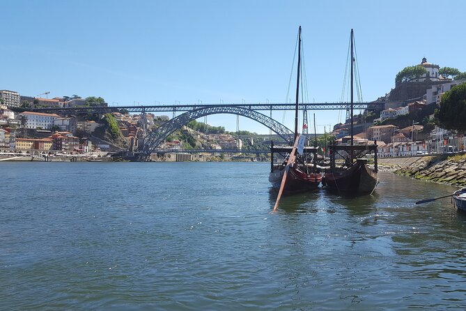 Porto: 2h Private Tour (1 to 6 people) on the Douro River with a local - Why this 2-hour Douro cruise works so well in Porto