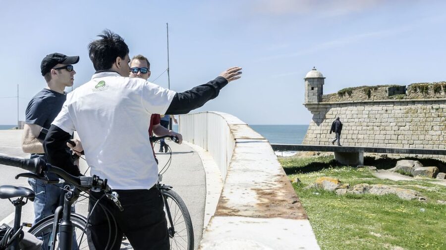 Porto: 3-Hour Bike Tour - City Park bike paths and Calém Garden: nature-time in the middle of sightseeing