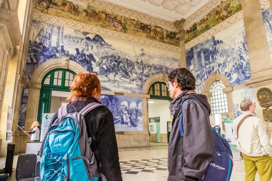 Porto: 3-Hour Guided City Highlights Walking Tour - Douro River Glimpses From Louis I Bridge