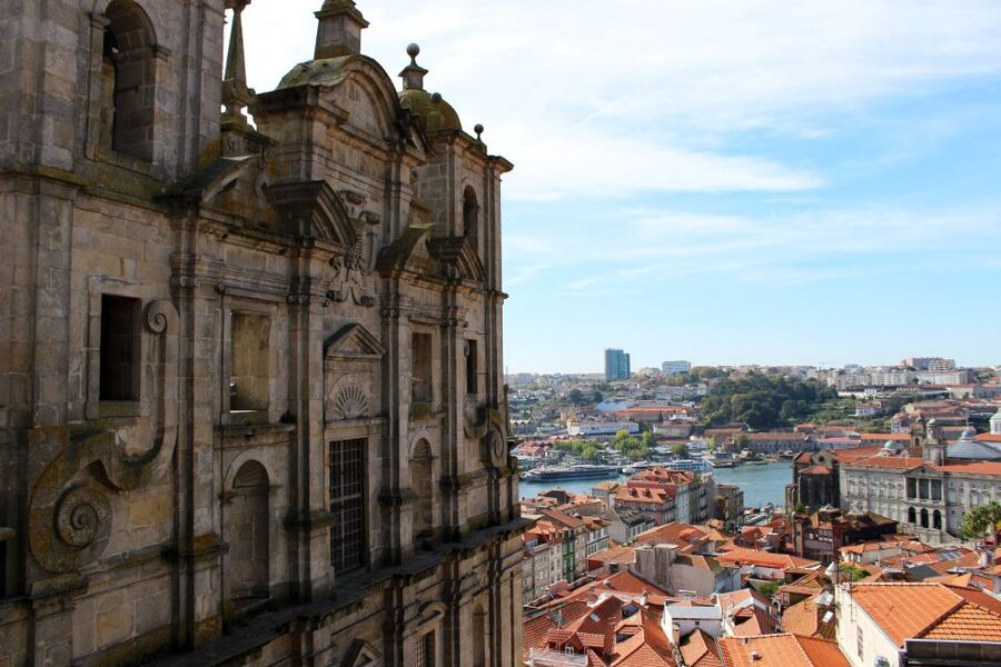 Porto: 3-Hour Walking City Tour & Lello Bookstore Visit - Why this 3-hour Porto walk makes sense