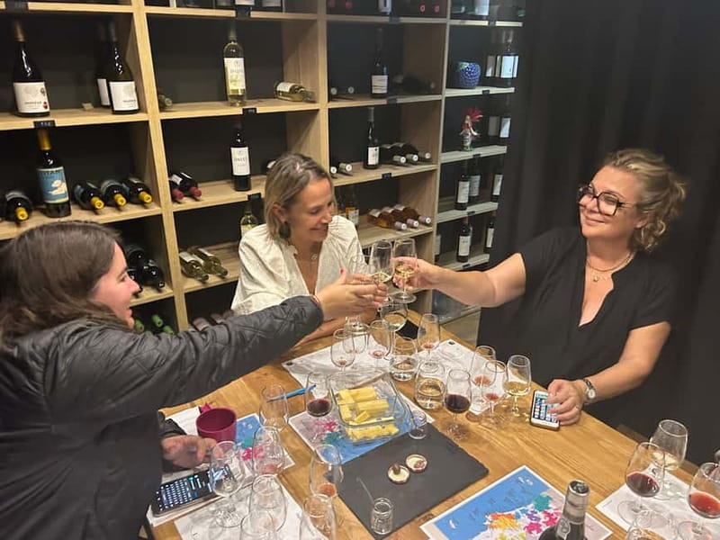 Porto: 3 or 5 Port Wine Tasting with Pairings - Small-group hosting, English talks, and why it feels personal