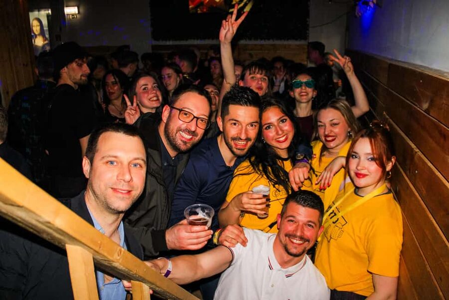 Porto: 4 Bar Pub Crawl, 7 Drinks, & Skip-the-Line Club Entry - Who should book this crawl, and who should skip it