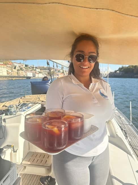Porto 4H: Charming cruise, wine tasting, and vintage van tour - Key highlights at a glance