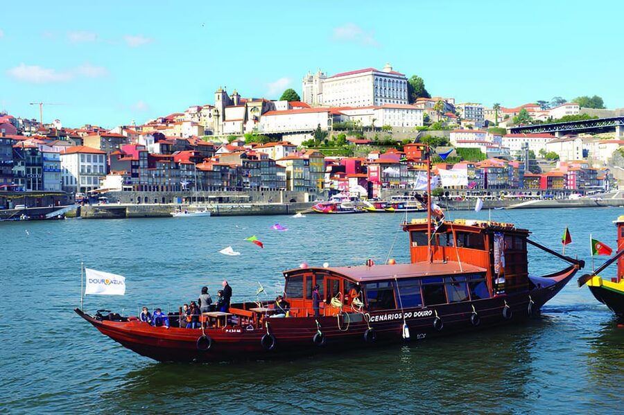 Porto: 50-Minutes Rabelo Boat Cruise on the Douro River - Why a 50-Minute Rabelo Cruise Works So Well