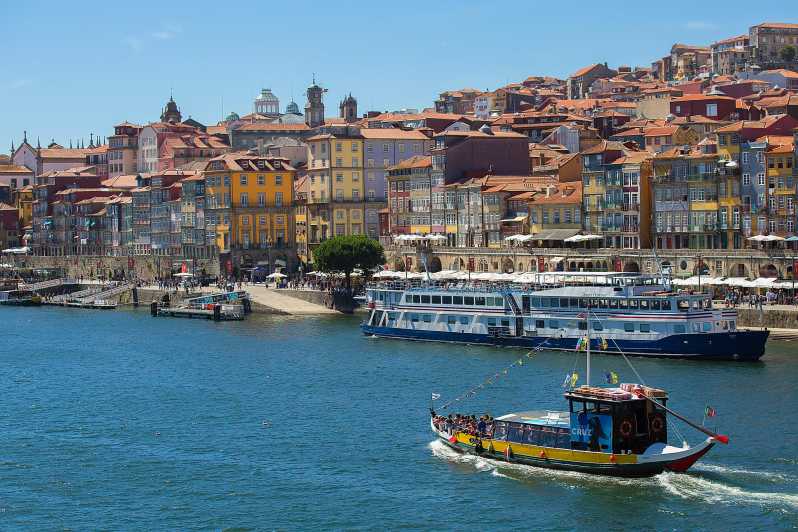 Porto: 6 Bridges Boat Cruise with Port Wine Cellar & Tasting - Rabelo Comfort, Crew Help, and What the Ride Feels Like