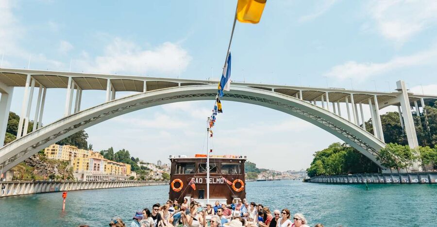 Porto: 6 Bridges Douro River Cruise - Price and value: why $23 can feel like a bargain