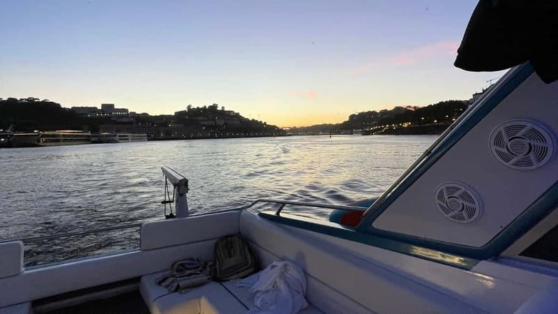 Porto: 6 Bridges Private Cruise with Local Wine and Snacks - The Crew Makes the Difference: Local Siblings, English-Friendly, and No Rush