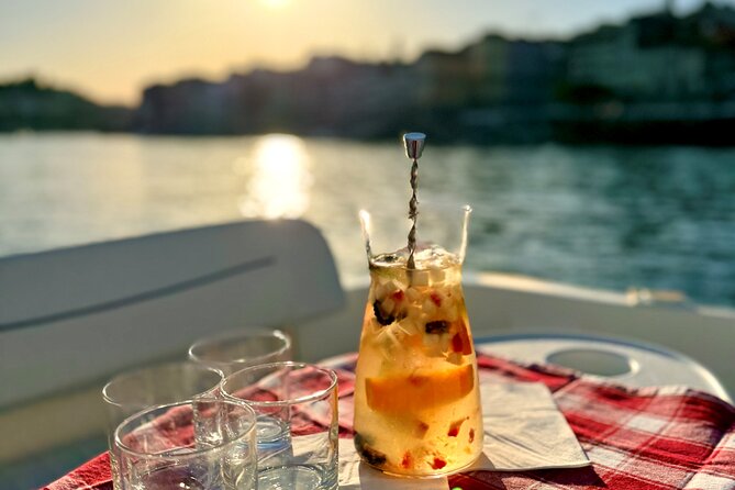 Porto: 6 Bridges Private Douro River Yacht w/ Food & Wine - Six Bridges on the Douro: How the Route Shows Porto Fast