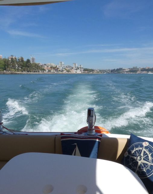 Porto: 6 Bridges Private Yacht Tour with Wine & Snacks - Cruising under Porto’s six bridges from Marina do Freixo